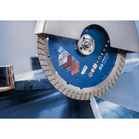 BOSCH Disc de tăiere diamantat EXPERT MultiMaterial 230 x 22,23 x 2,4 x 15 mm