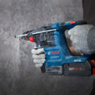 BOSCH GBH 18V-22 X (SOLO)