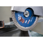 BOSCH Disc de tăiere diamantat EXPERT MultiMaterial 230 x 22,23 x 2,4 x 15 mm